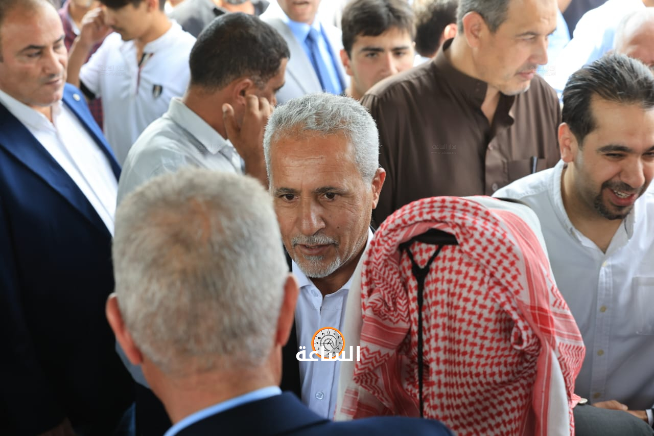 Madar Al-Saa Images 0.4128325276678215