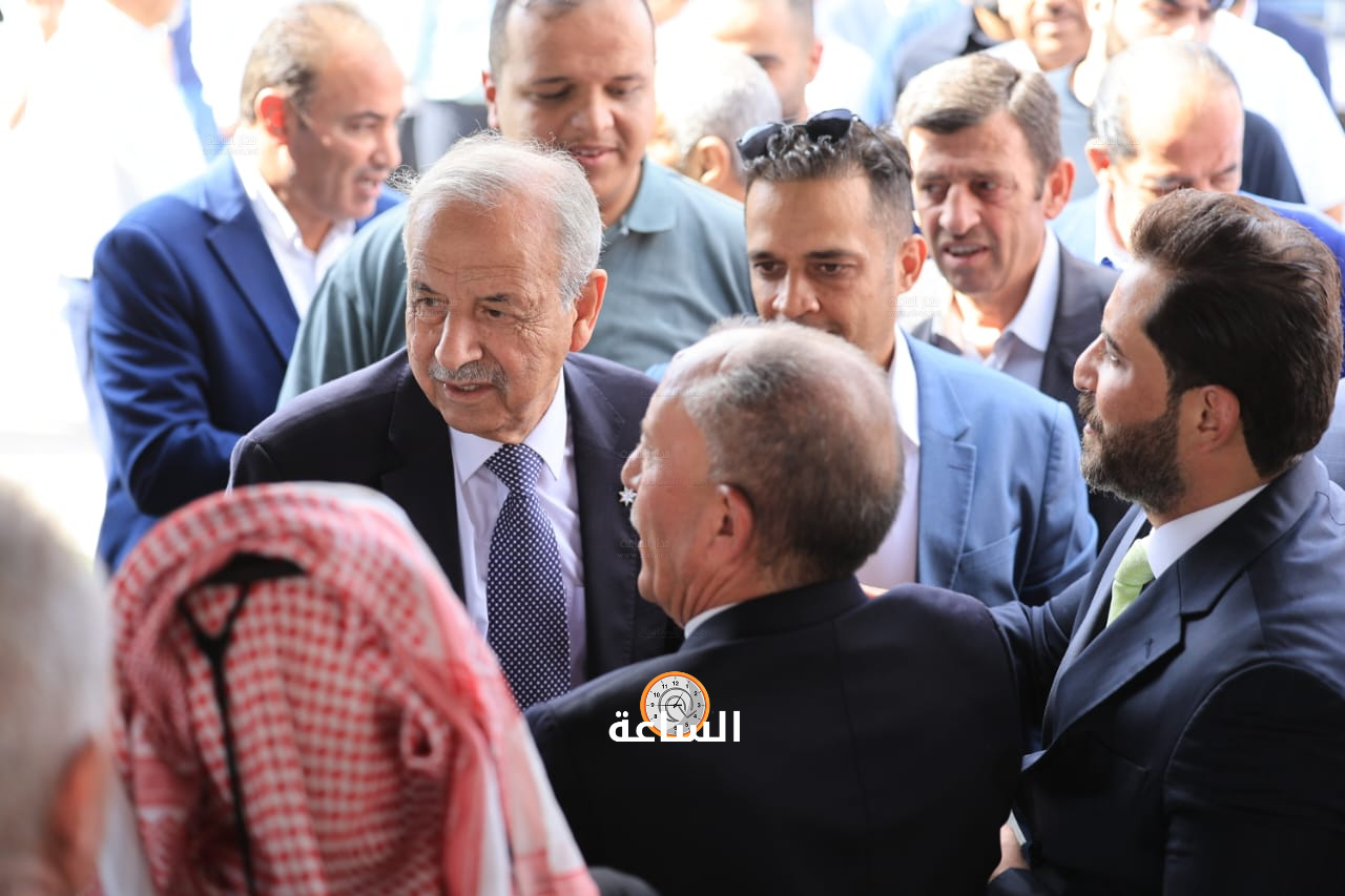 Madar Al-Saa Images 0.8316577406473852