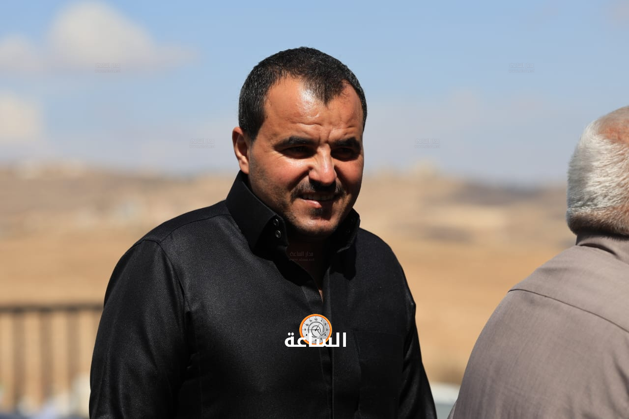 Madar Al-Saa Images 0.43118040420184145