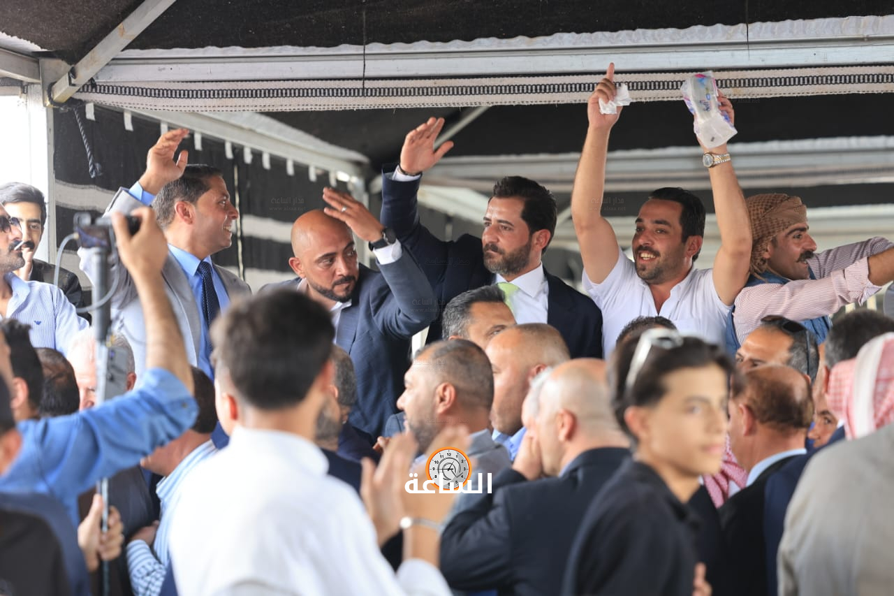 Madar Al-Saa Images 0.91841633806752