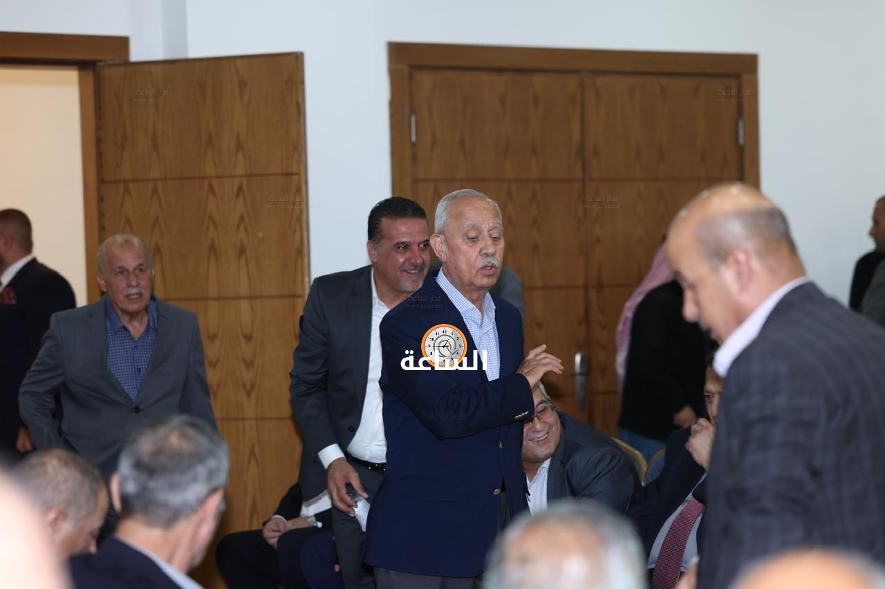 Madar Al-Saa Images 0.9202499501039929