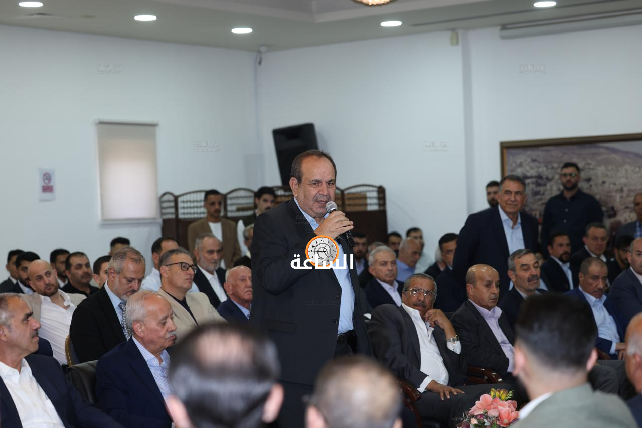 Madar Al-Saa Images 0.23713457783719094