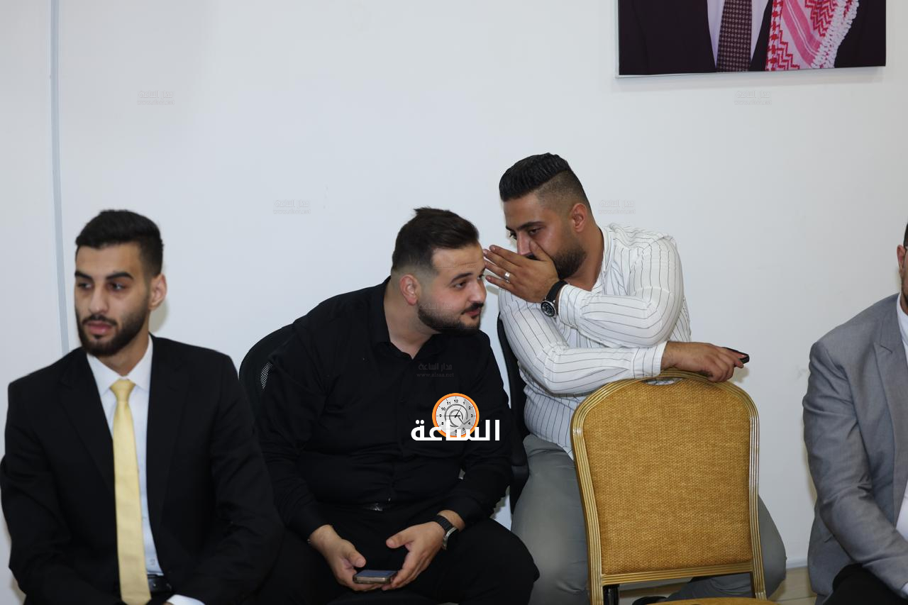 Madar Al-Saa Images 0.047937340979698706