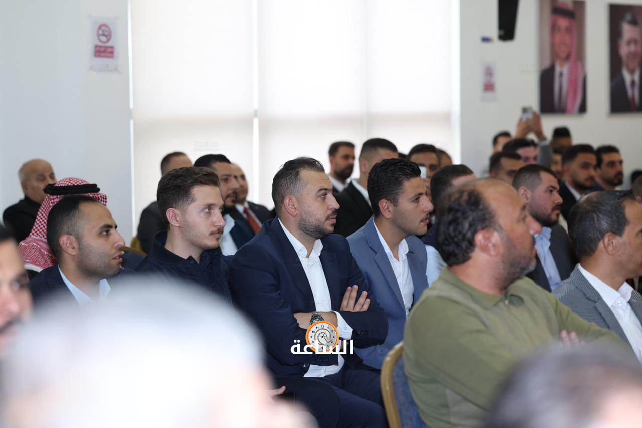 Madar Al-Saa Images 0.16306664489360323