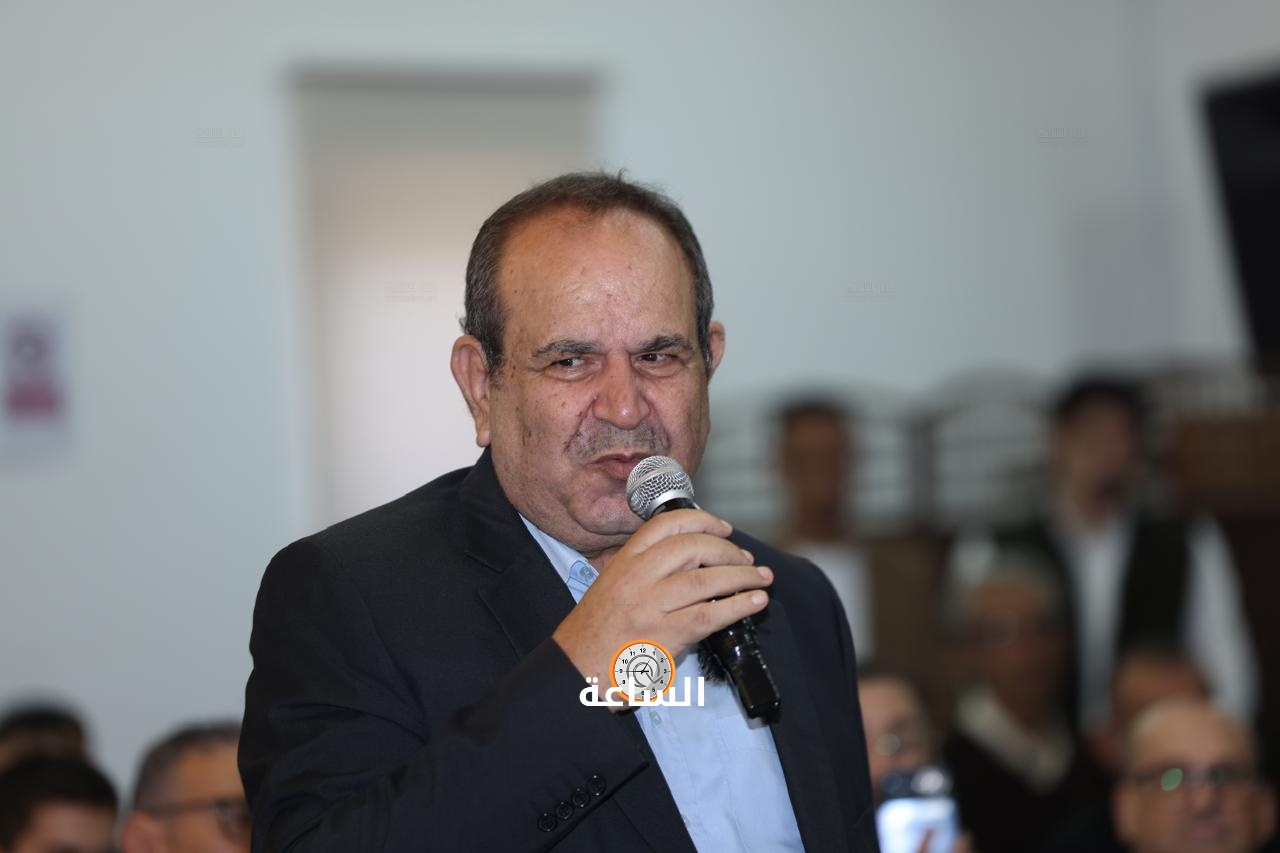 Madar Al-Saa Images 0.7766038187242484