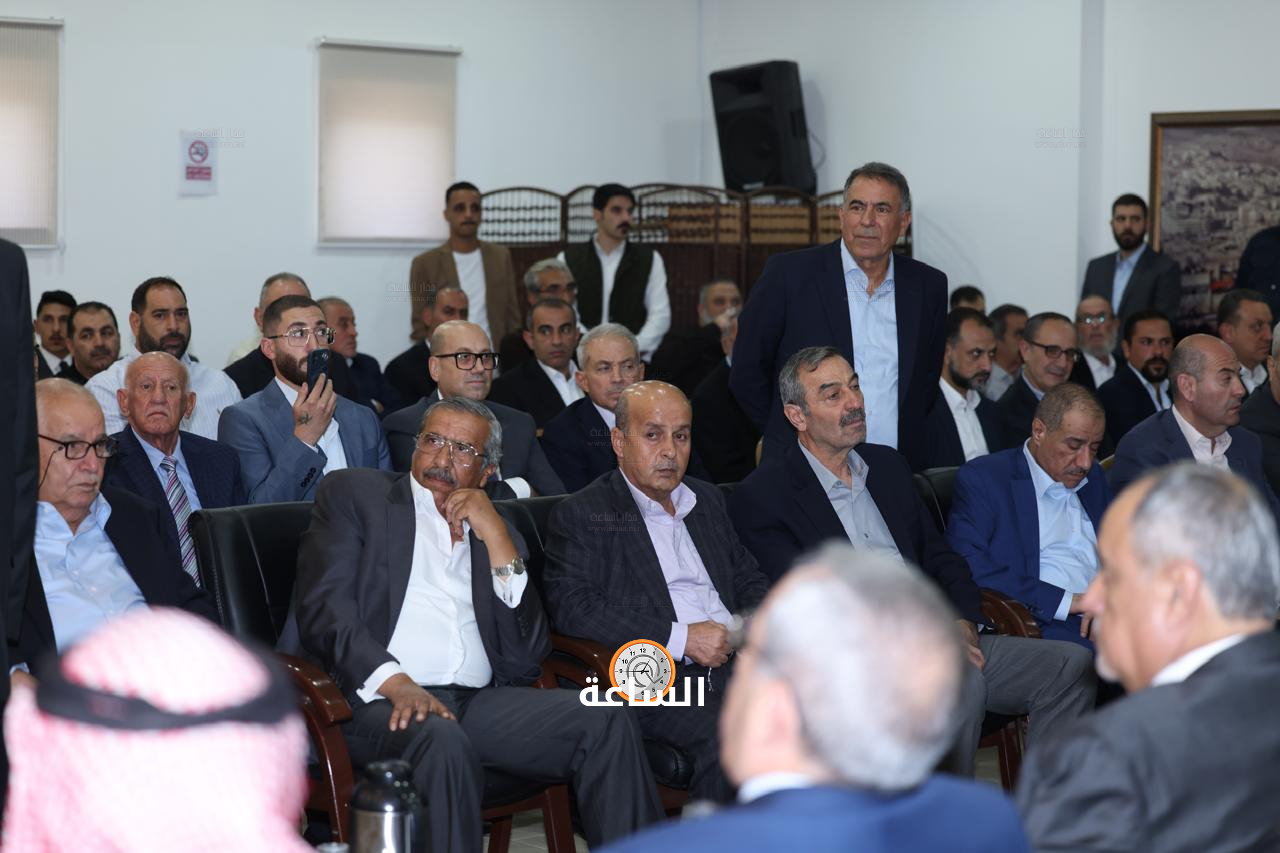 Madar Al-Saa Images 0.47227705061200564