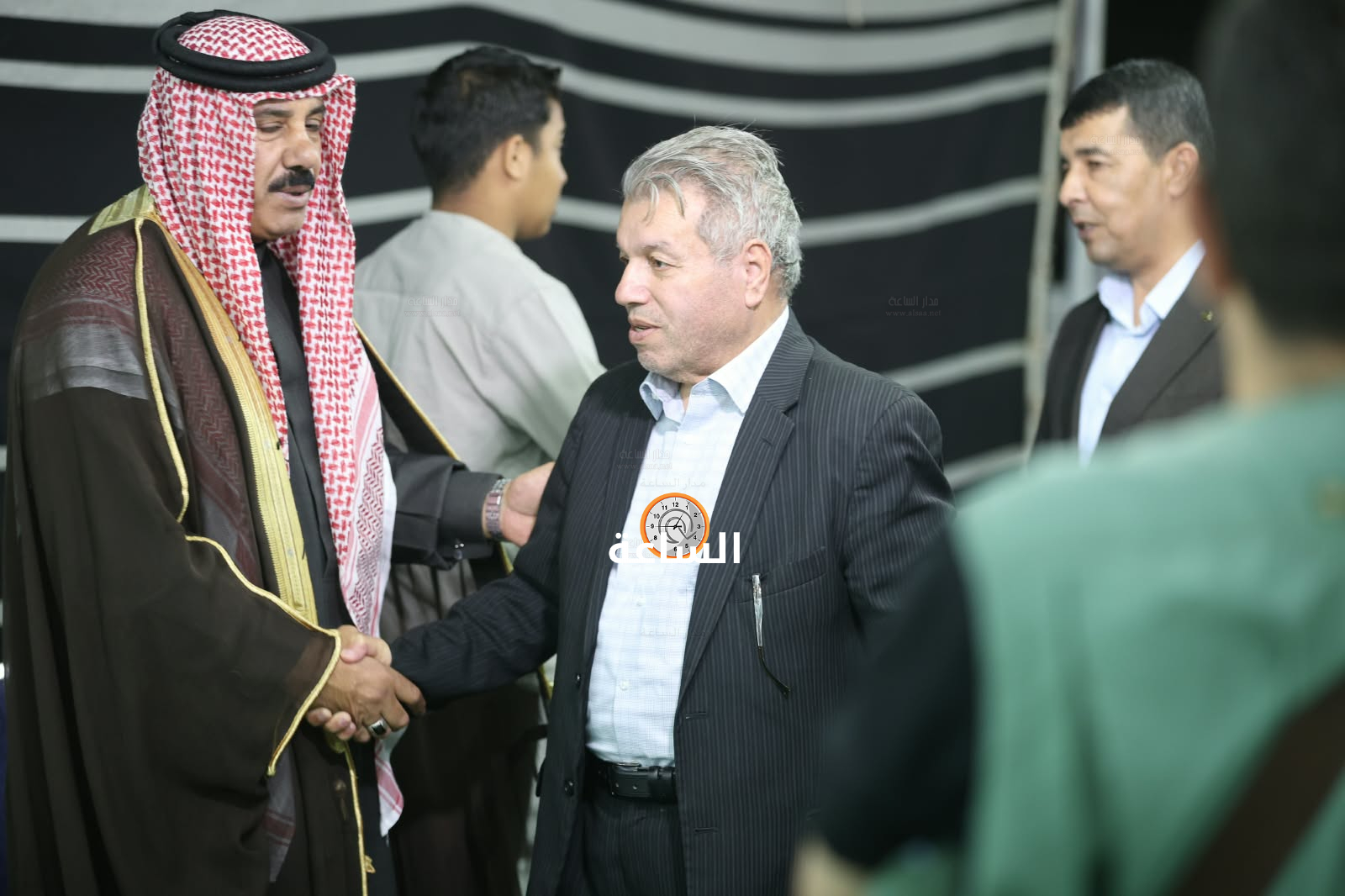 Madar Al-Saa Images 0.09458335136638019