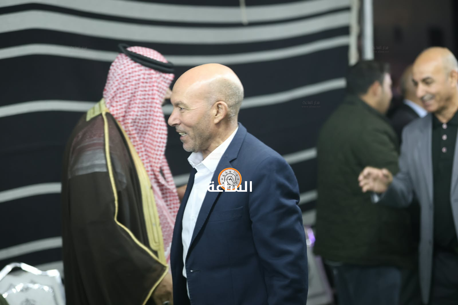 Madar Al-Saa Images 0.07115292055643563