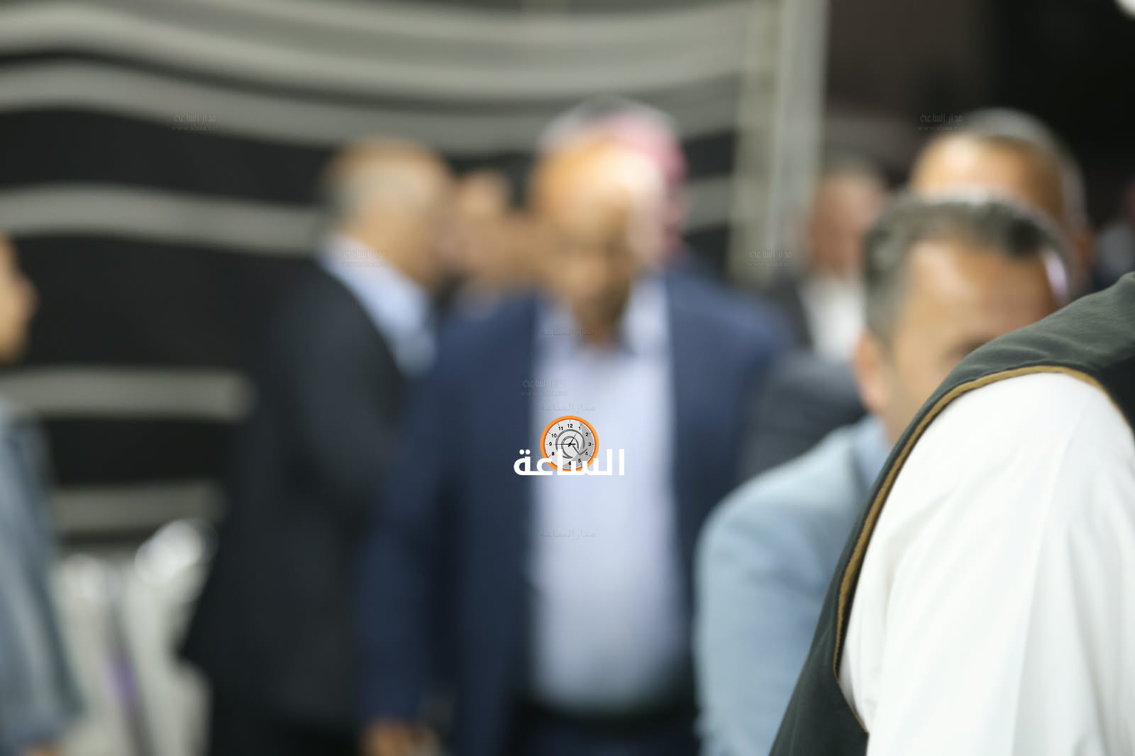 Madar Al-Saa Images 0.39311015186314124