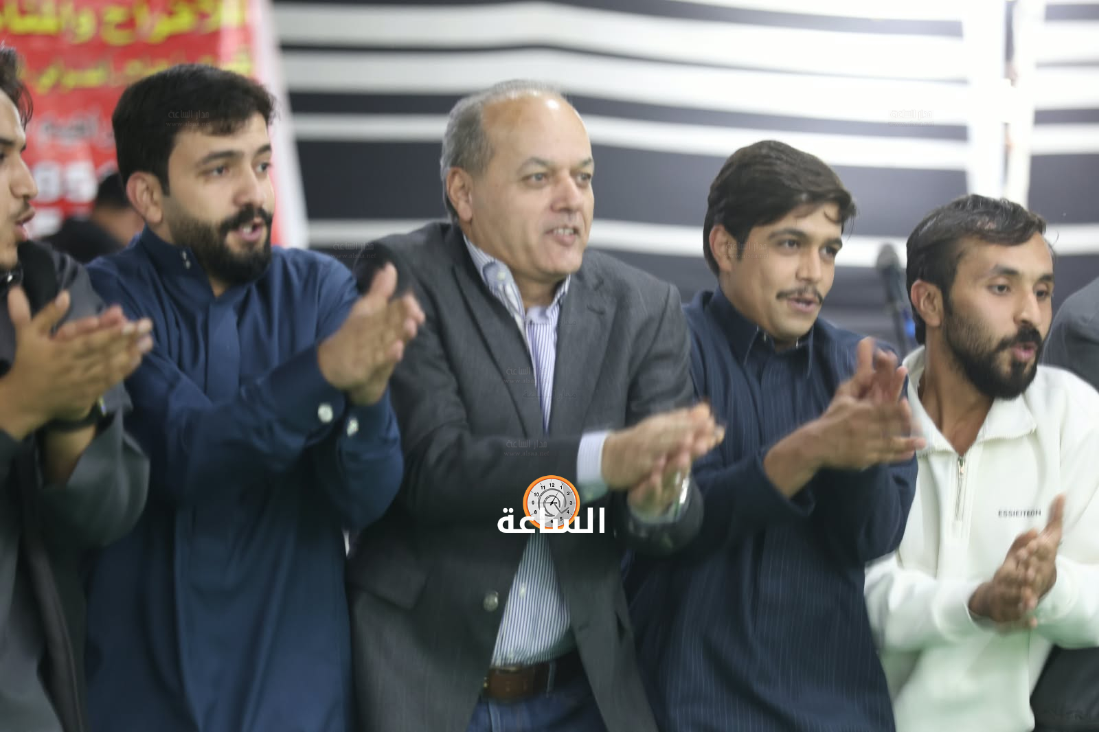 Madar Al-Saa Images 0.32712587114590663
