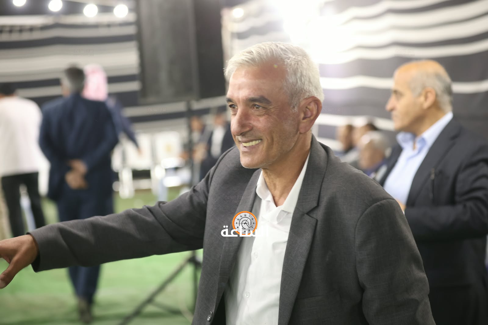 Madar Al-Saa Images 0.5459100604166138