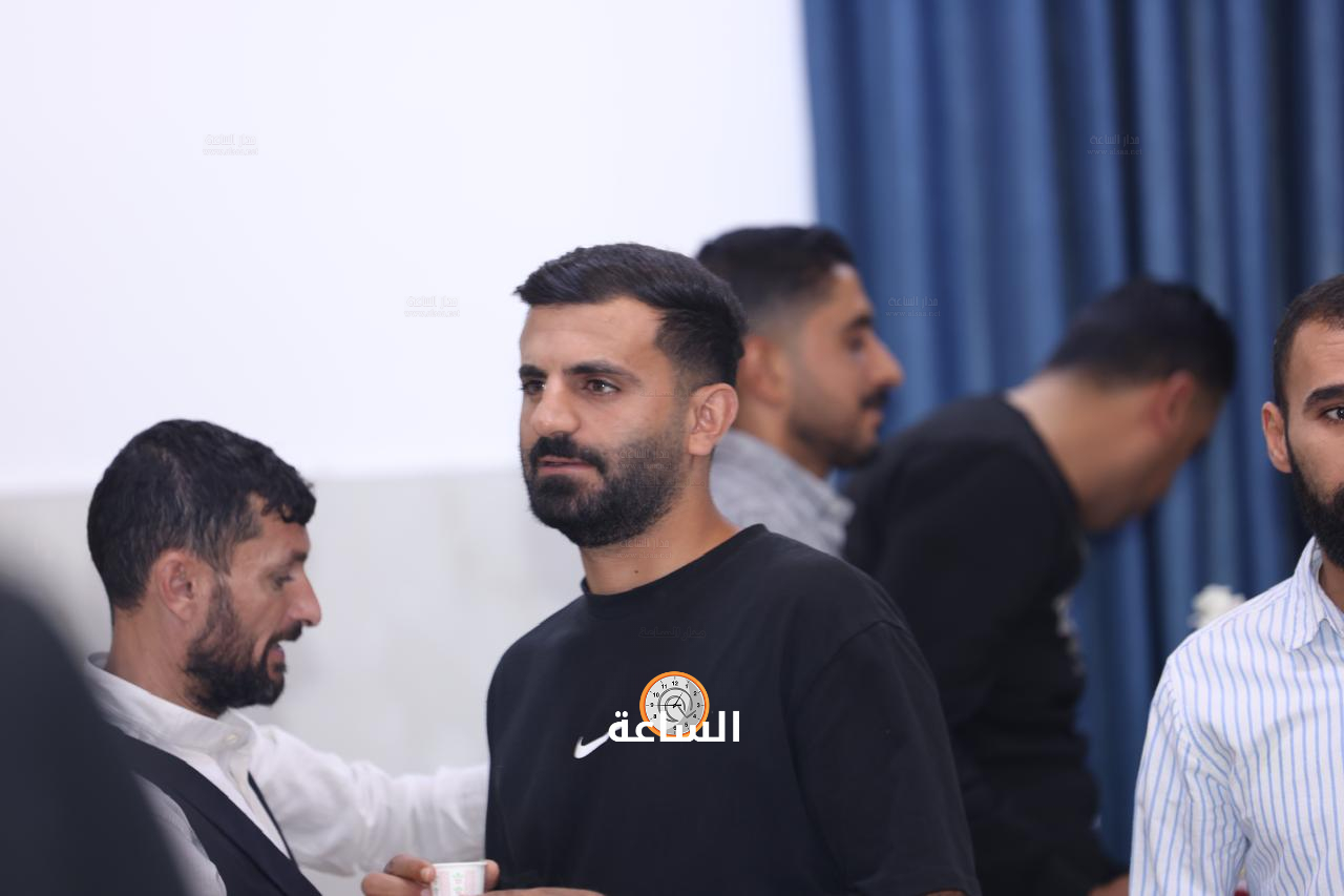 Madar Al-Saa Images 0.7086037452362415