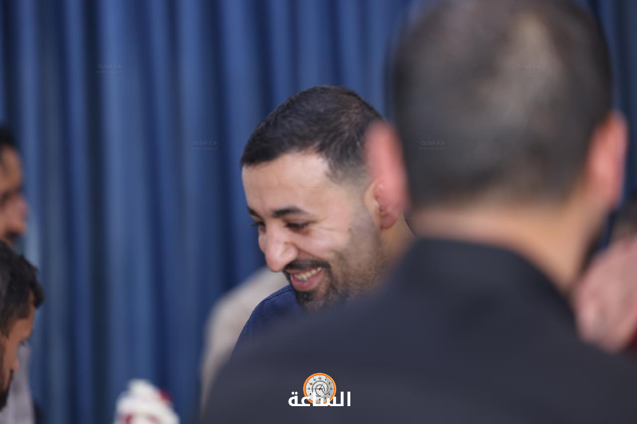 Madar Al-Saa Images 0.043954425670130304