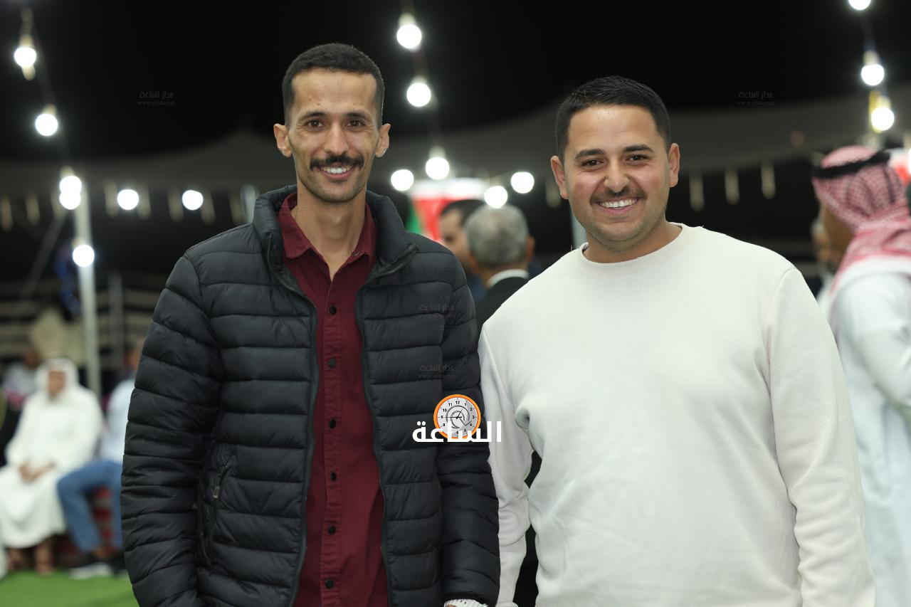 Madar Al-Saa Images 0.4325812338259216