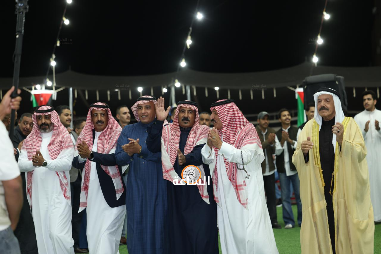 Madar Al-Saa Images 0.27369795570777755