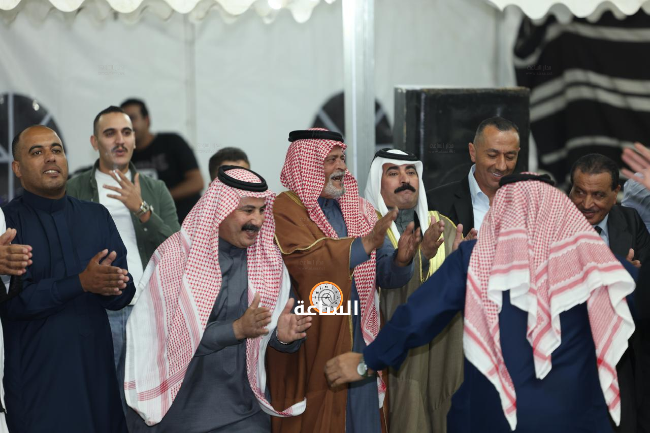 Madar Al-Saa Images 0.9039971982943102