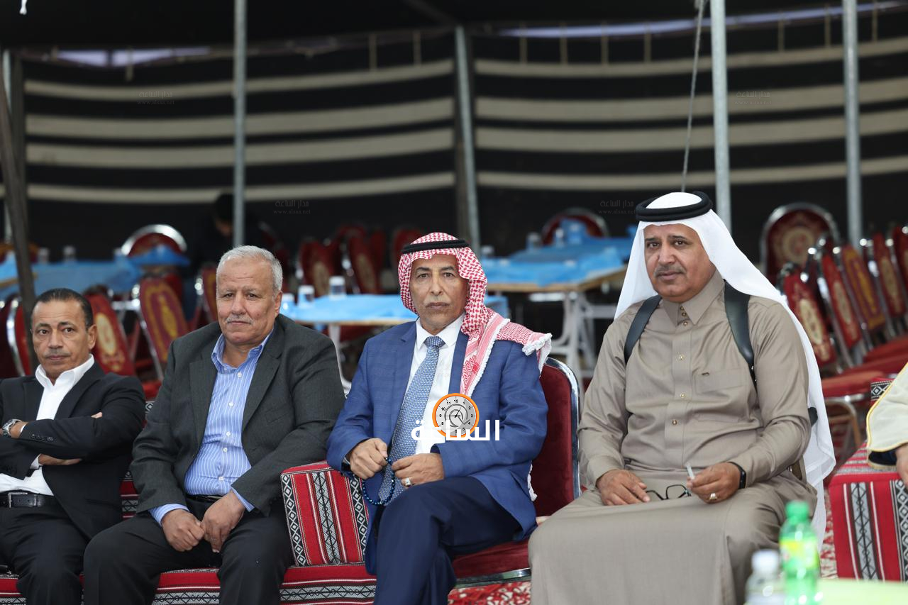 Madar Al-Saa Images 0.15137587680393727