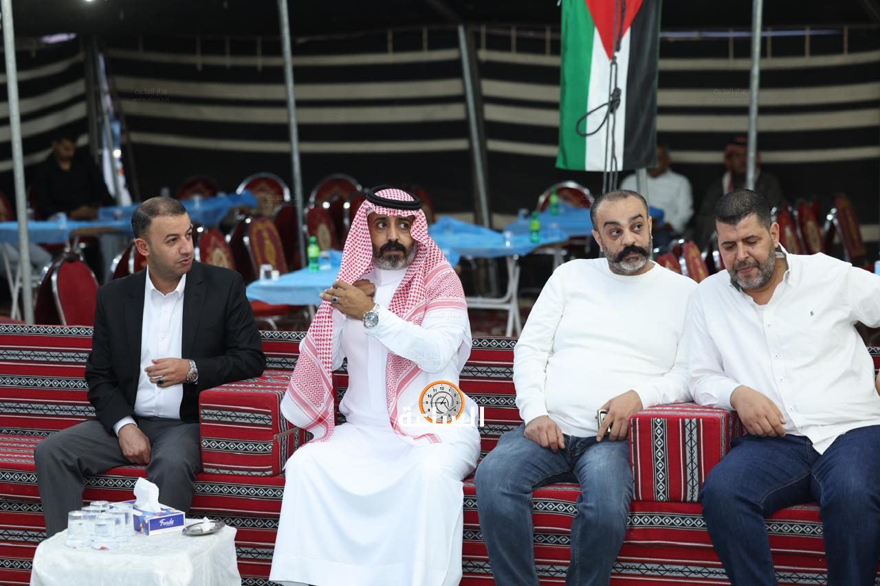 Madar Al-Saa Images 0.9621494111787365