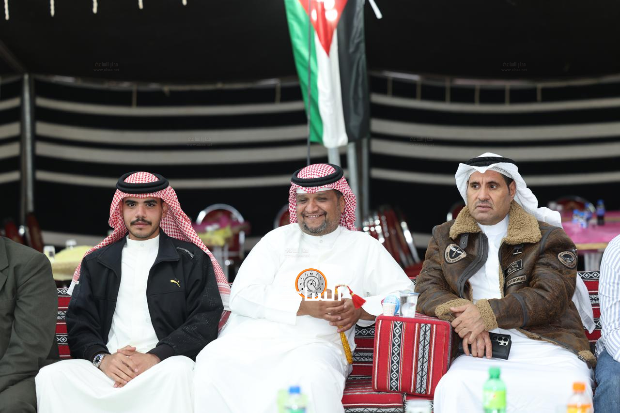 Madar Al-Saa Images 0.7423967836350721