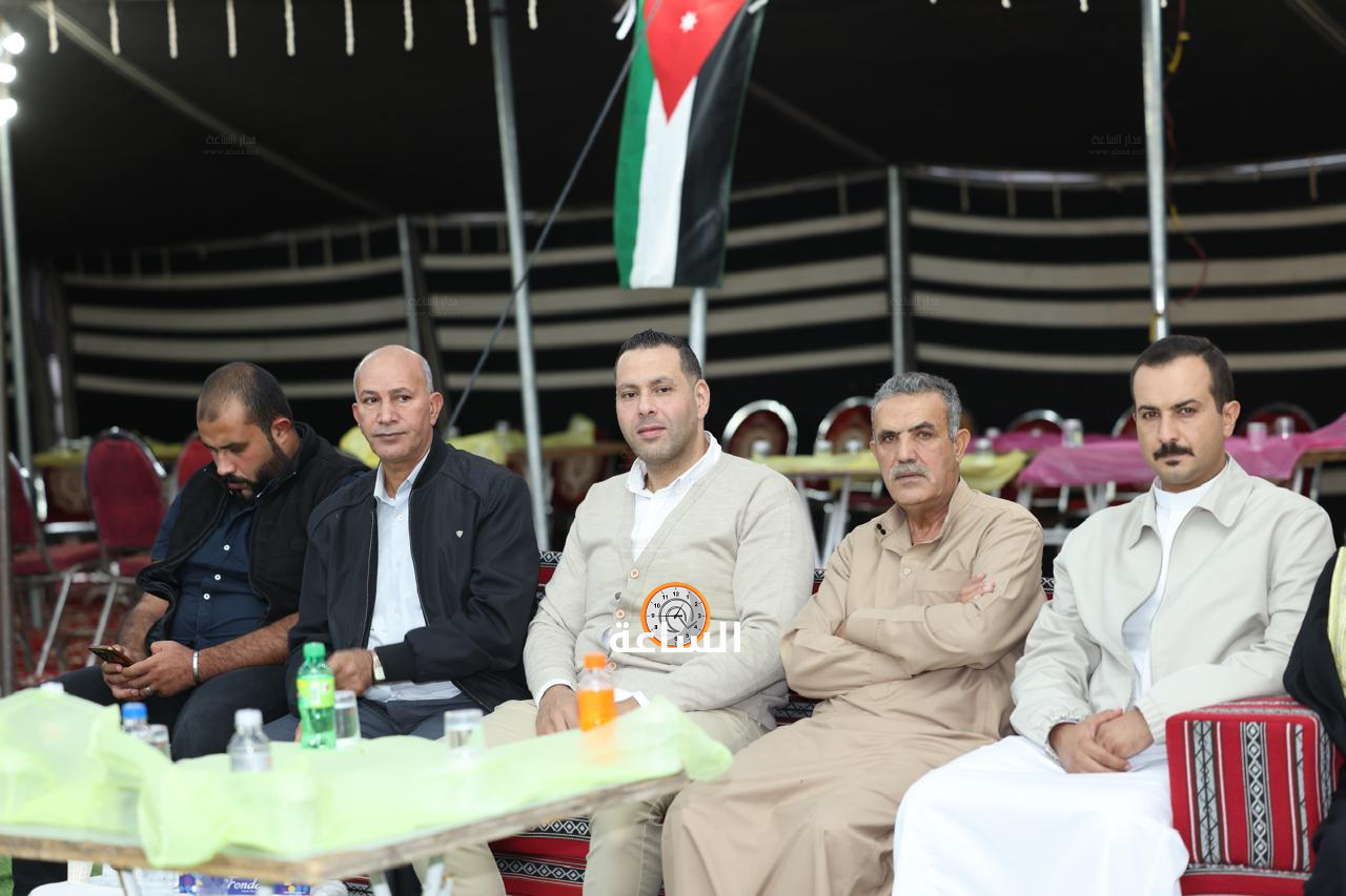 Madar Al-Saa Images 0.7275193025032013