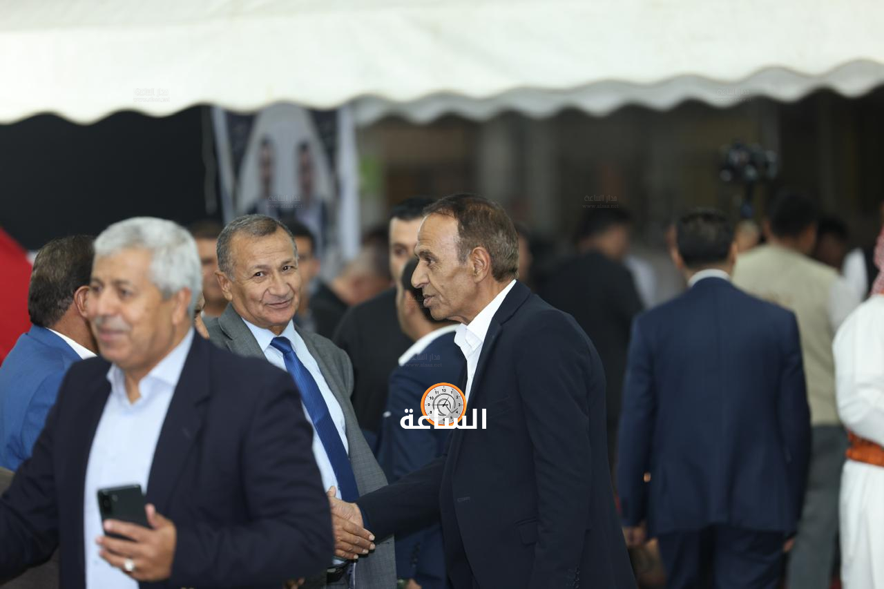 Madar Al-Saa Images 0.9396476356990386