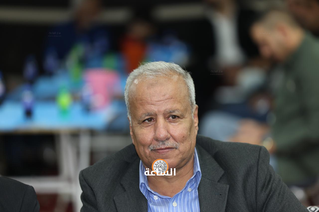 Madar Al-Saa Images 0.42196711785943675