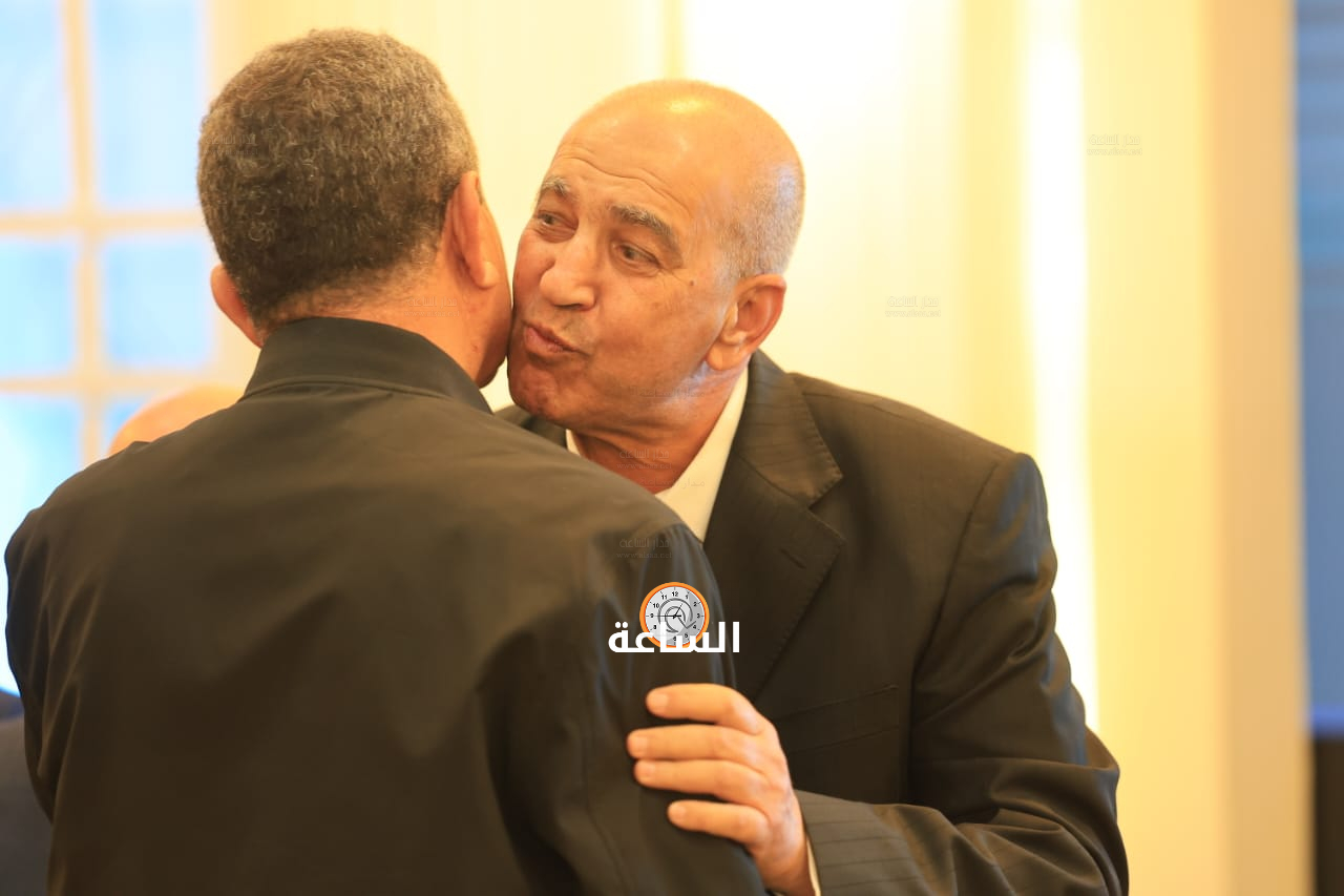 Madar Al-Saa Images 0.9122483969321479