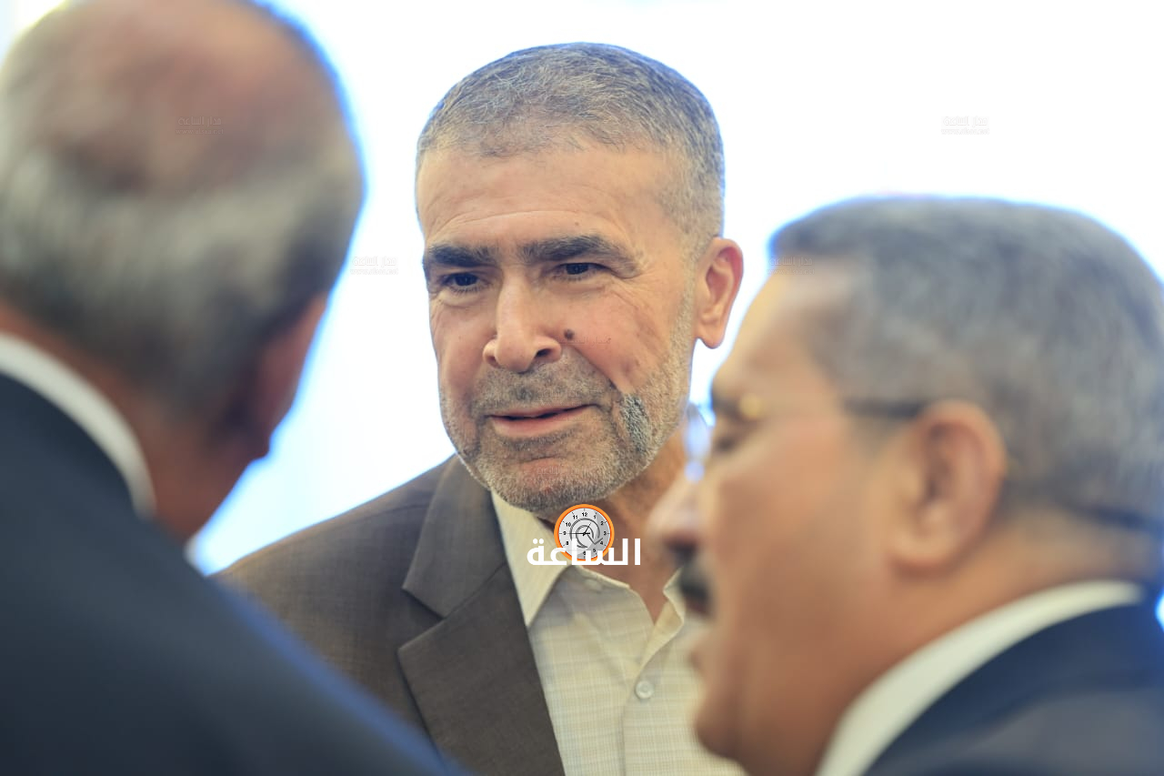 Madar Al-Saa Images 0.22204159544176172