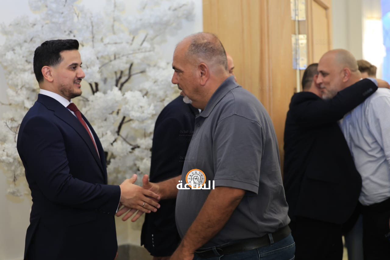 Madar Al-Saa Images 0.14922339568784893