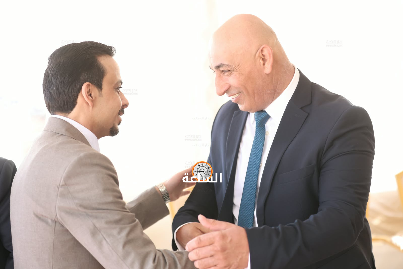 Madar Al-Saa Images 0.783823676527517