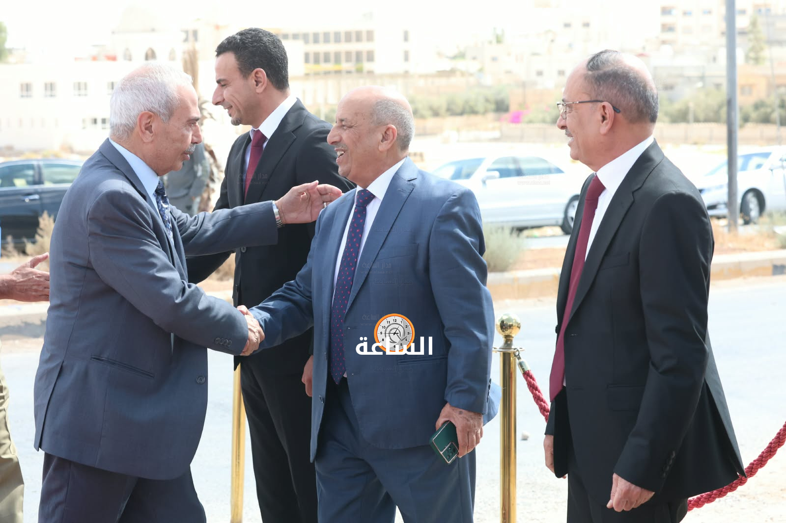 Madar Al-Saa Images 0.7800056083669274