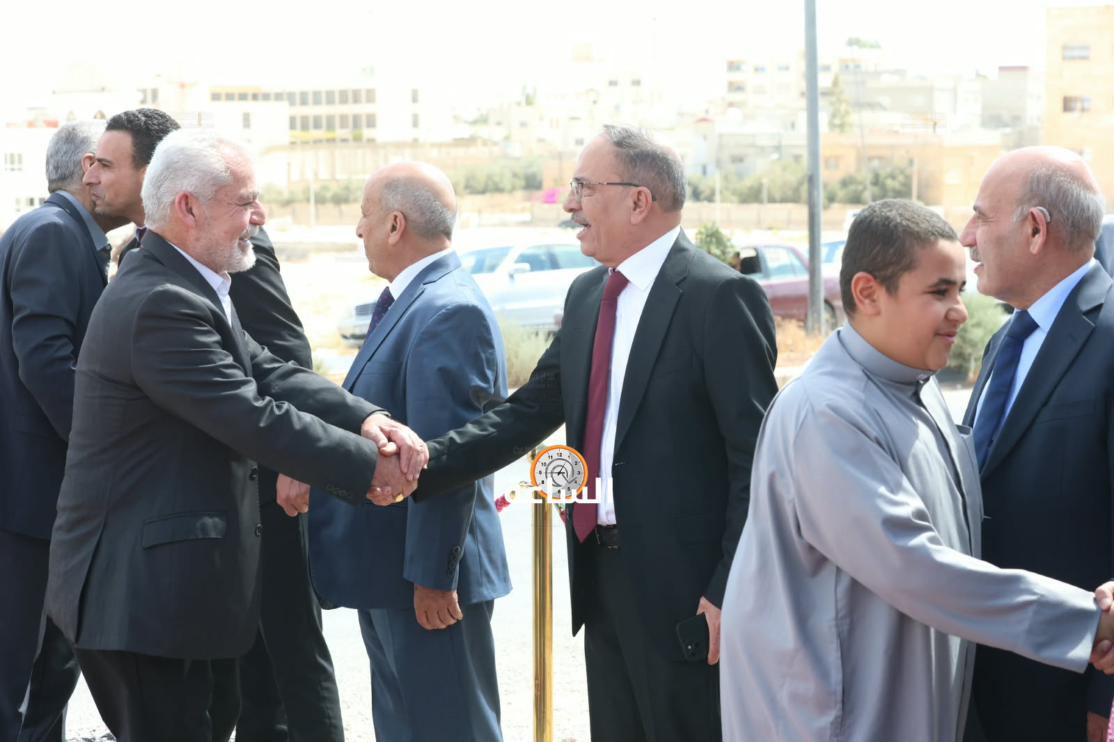 Madar Al-Saa Images 0.19576444453423814