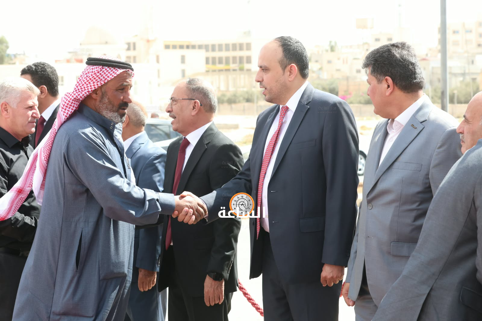 Madar Al-Saa Images 0.3120813518687192