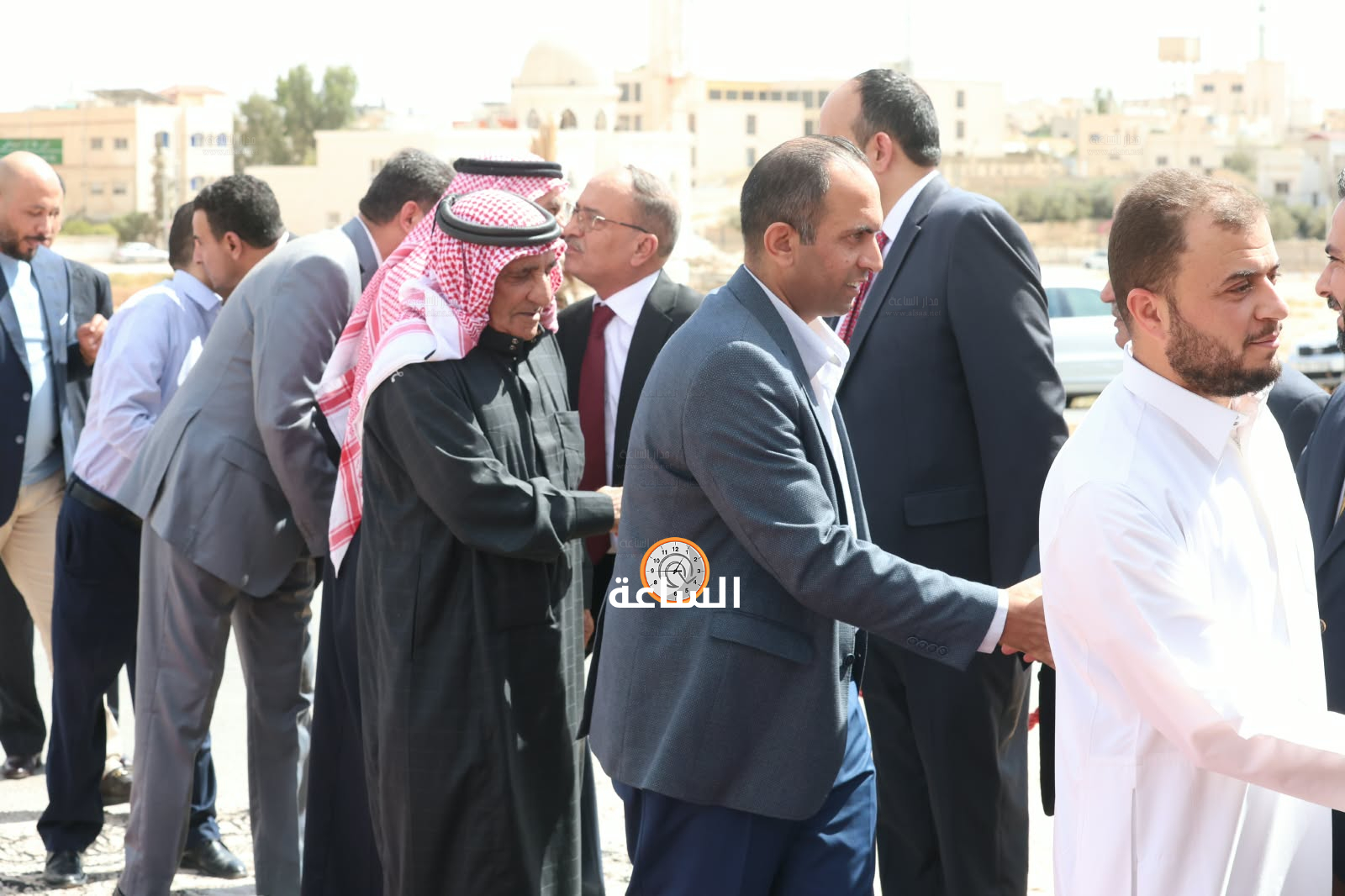 Madar Al-Saa Images 0.41096784561538413