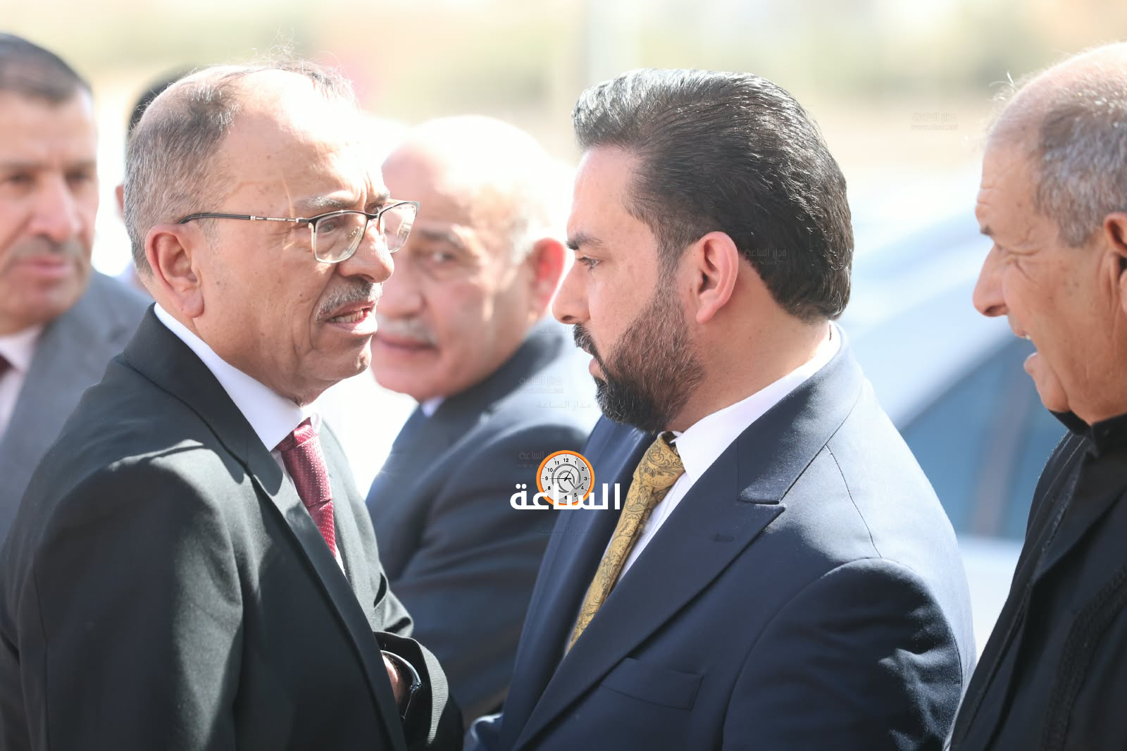 Madar Al-Saa Images 0.7471168049251923