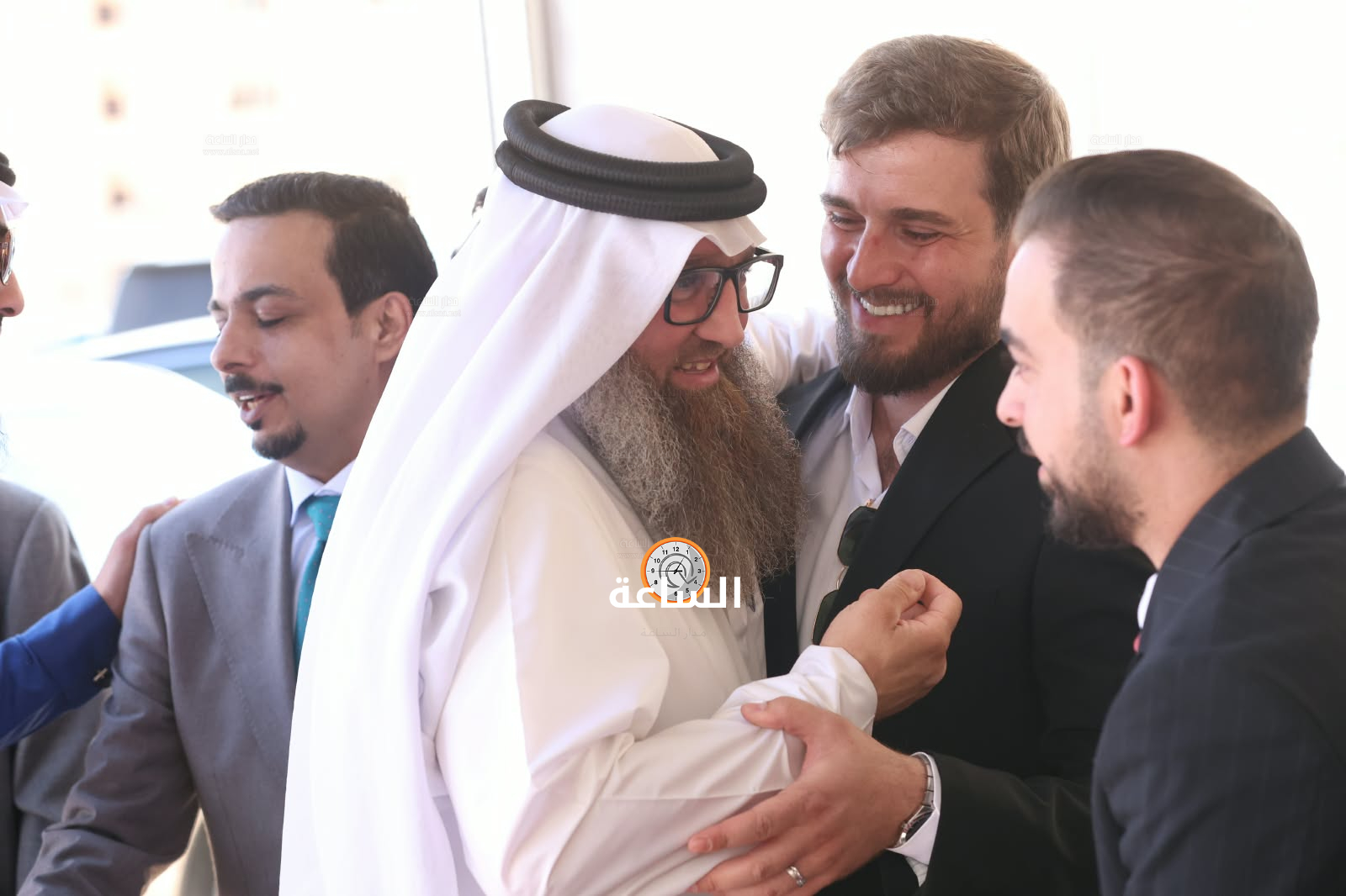 Madar Al-Saa Images 0.9228510837616213