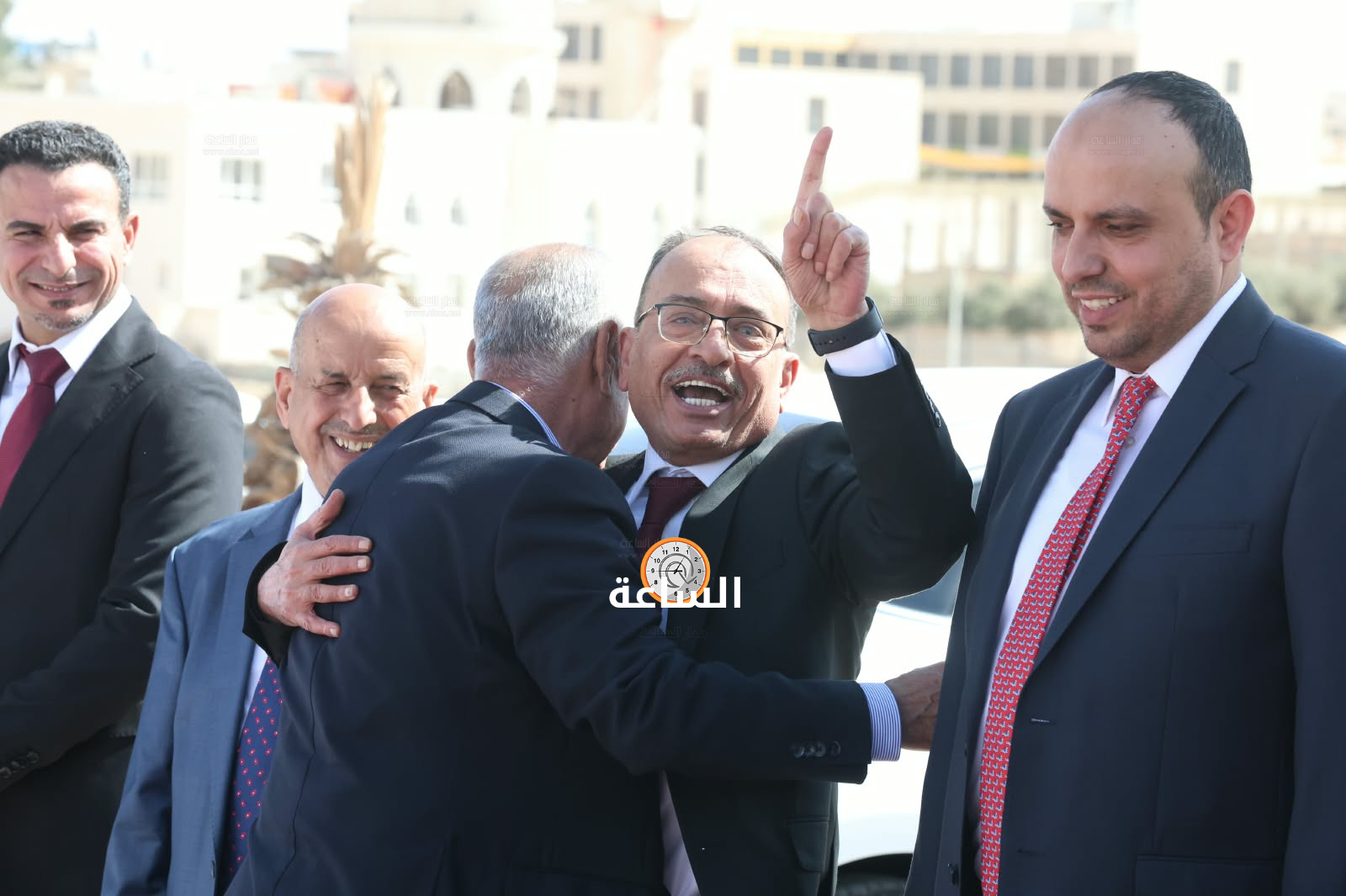 Madar Al-Saa Images 0.02822096100521021