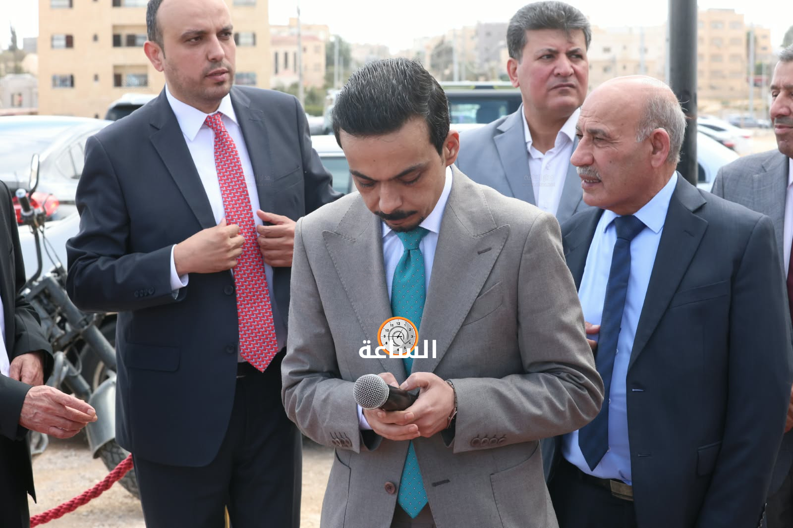 Madar Al-Saa Images 0.48028781676539845