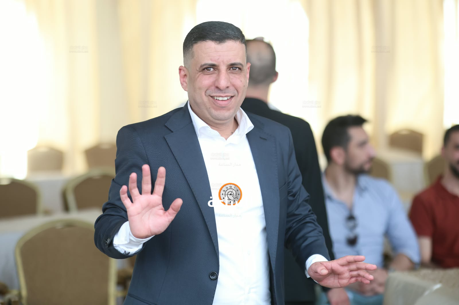 Madar Al-Saa Images 0.3526910560932166