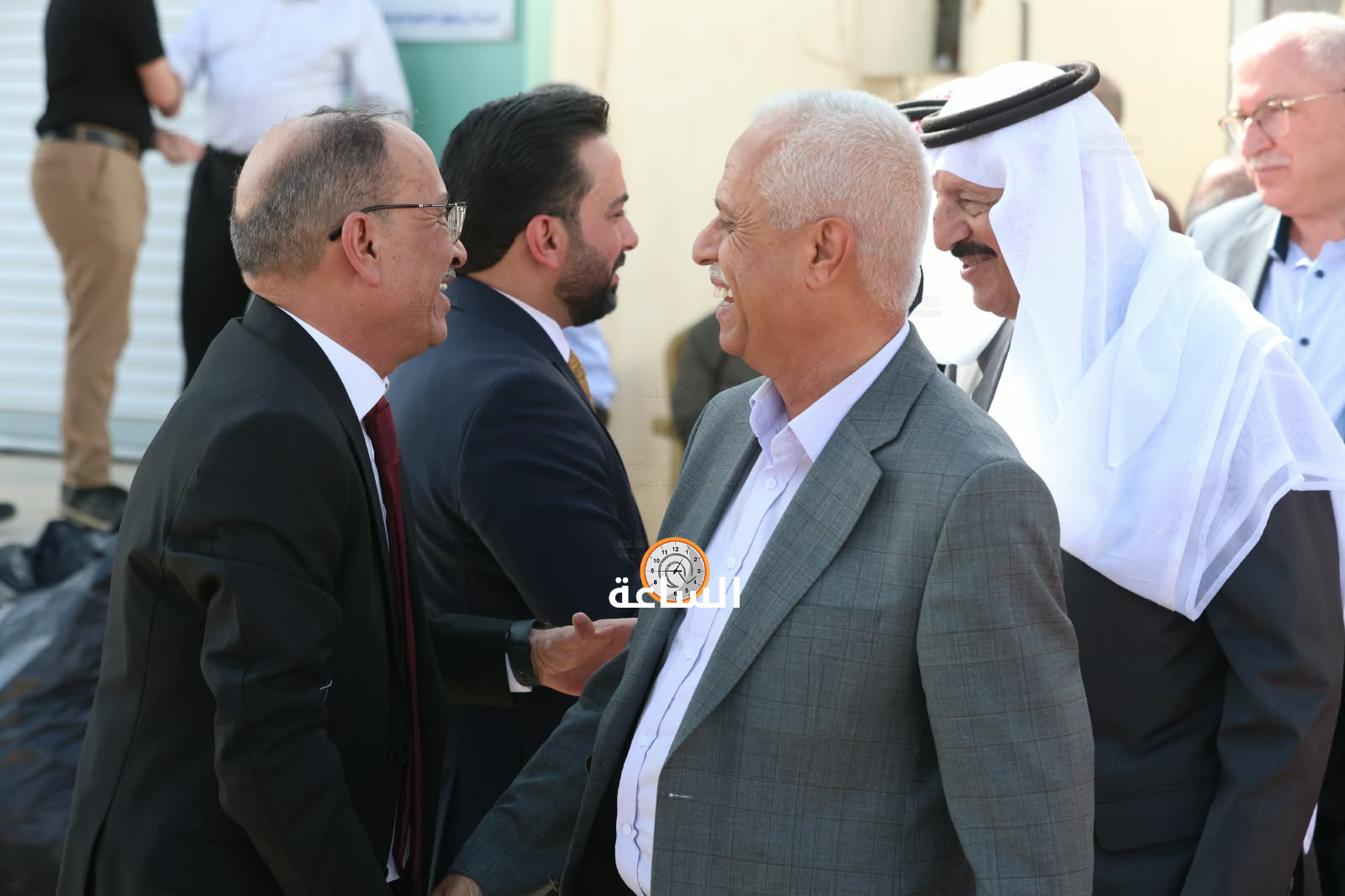 Madar Al-Saa Images 0.9907796725240872