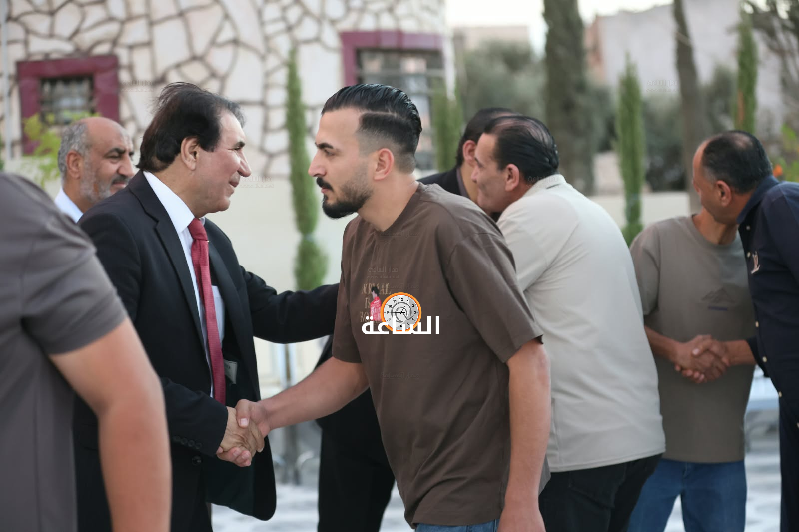 Madar Al-Saa Images 0.48043923369258446