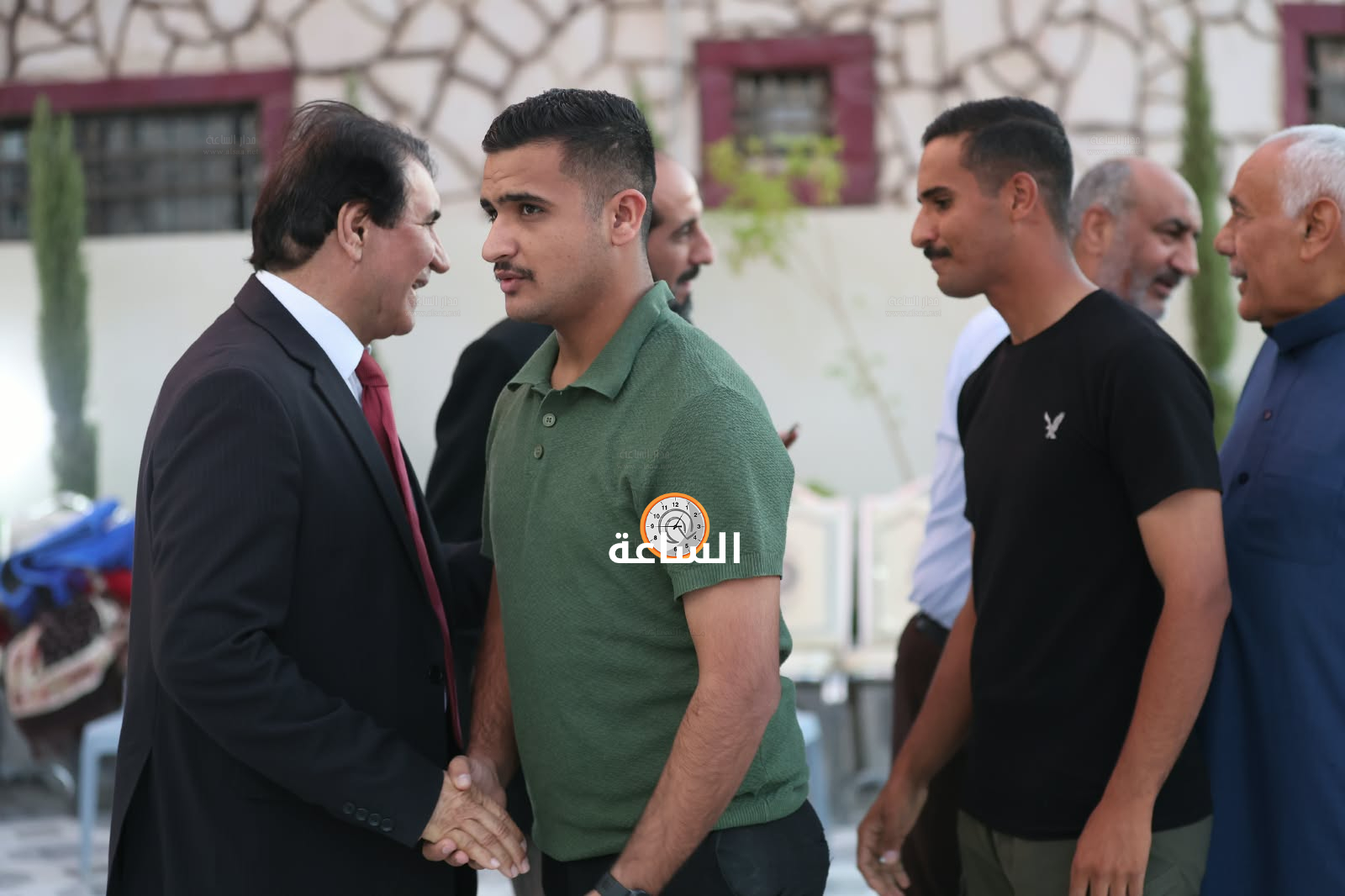 Madar Al-Saa Images 0.8610304821016302