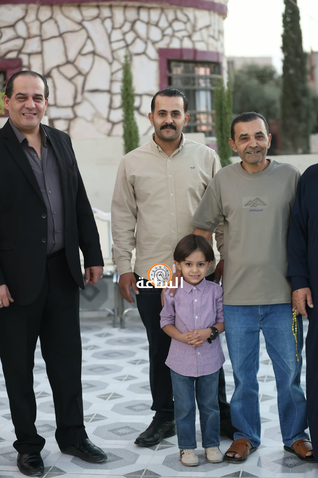 Madar Al-Saa Images 0.9211015469369054