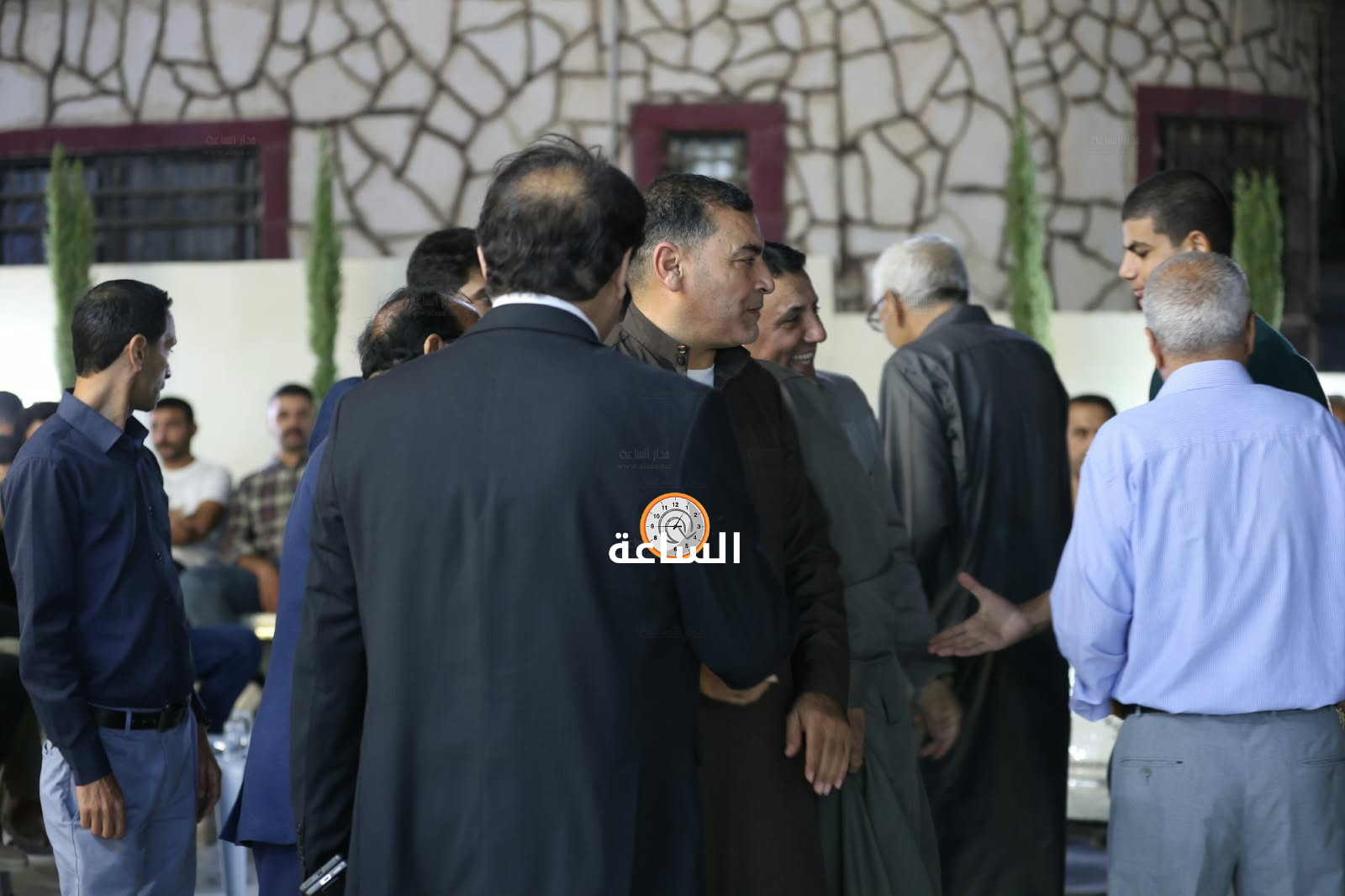 Madar Al-Saa Images 0.3392148178556993