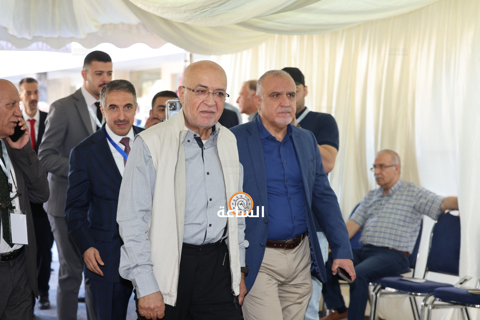 Madar Al-Saa Images 0.2124319155029396