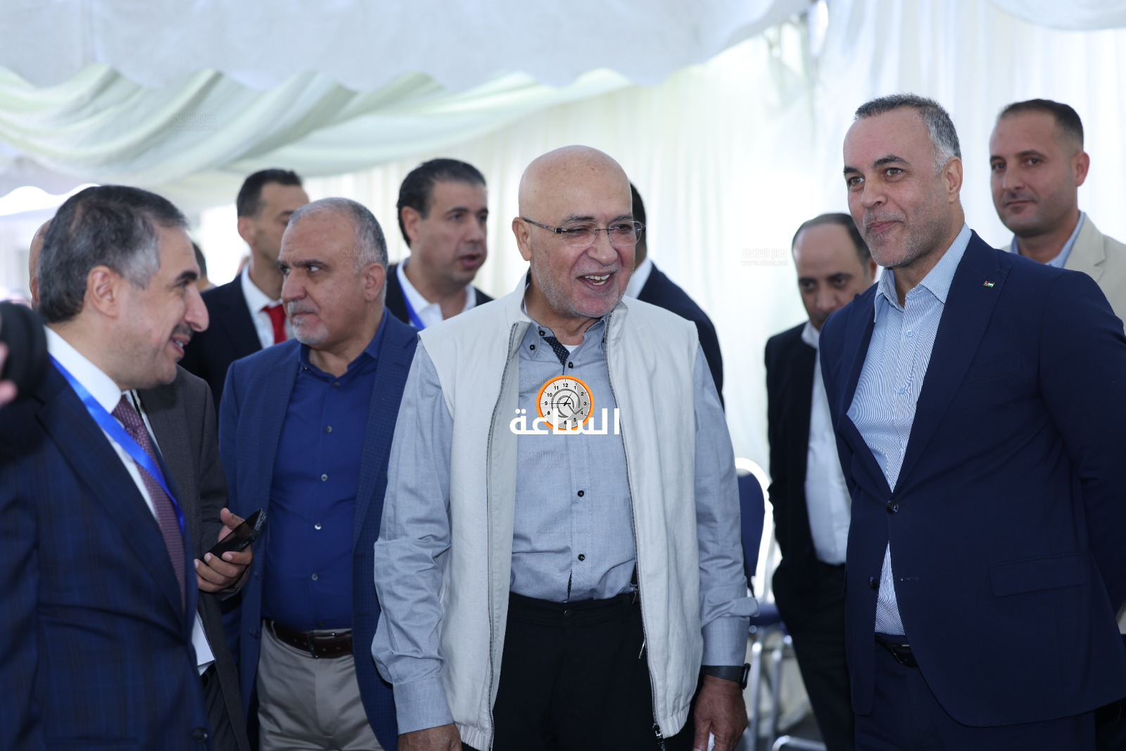 Madar Al-Saa Images 0.4871647276327997