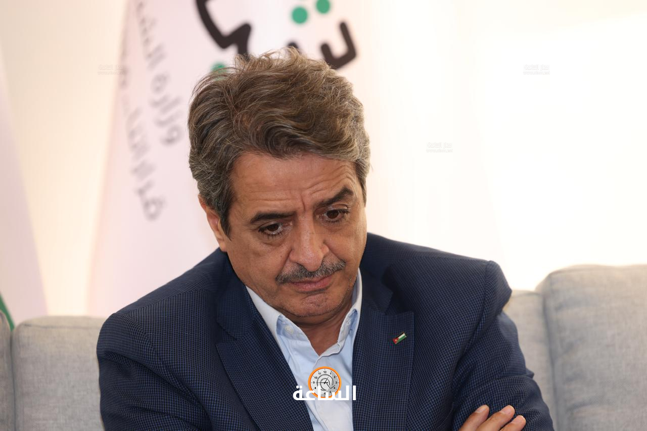 Madar Al-Saa Images 0.7703029995277004