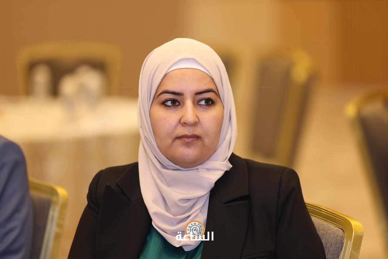 Madar Al-Saa Images 0.02437968693818693