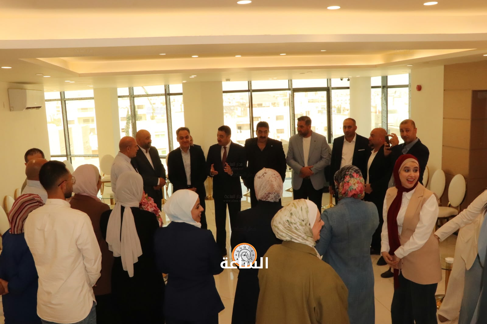 Madar Al-Saa Images 0.5591660475764582