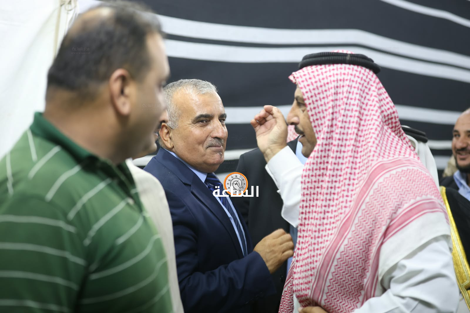 Madar Al-Saa Images 0.3824366130508986